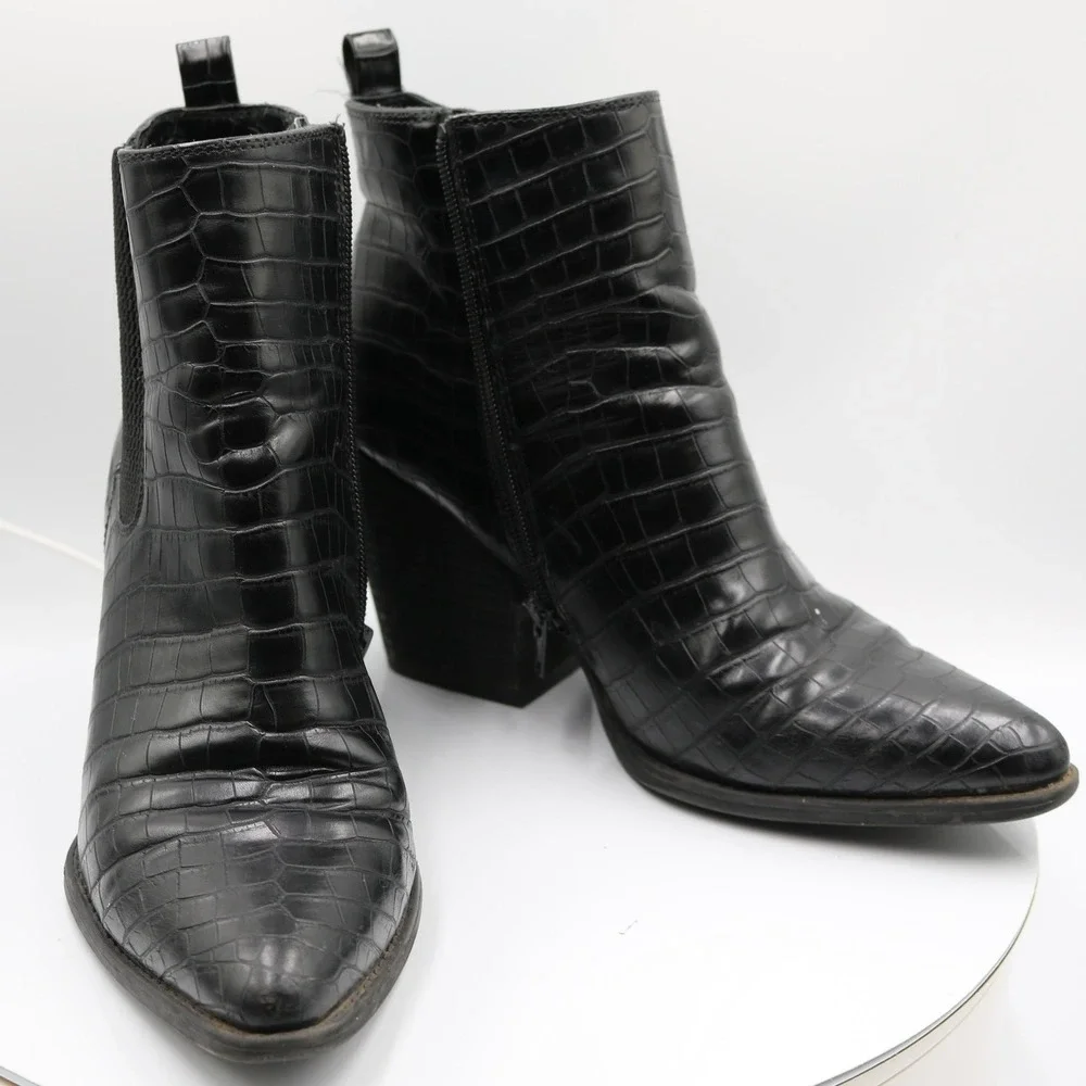 Soul Naturalizer Micah Black Faux Croc Embossed Block Heel Ankle Boots Sz 10M‎